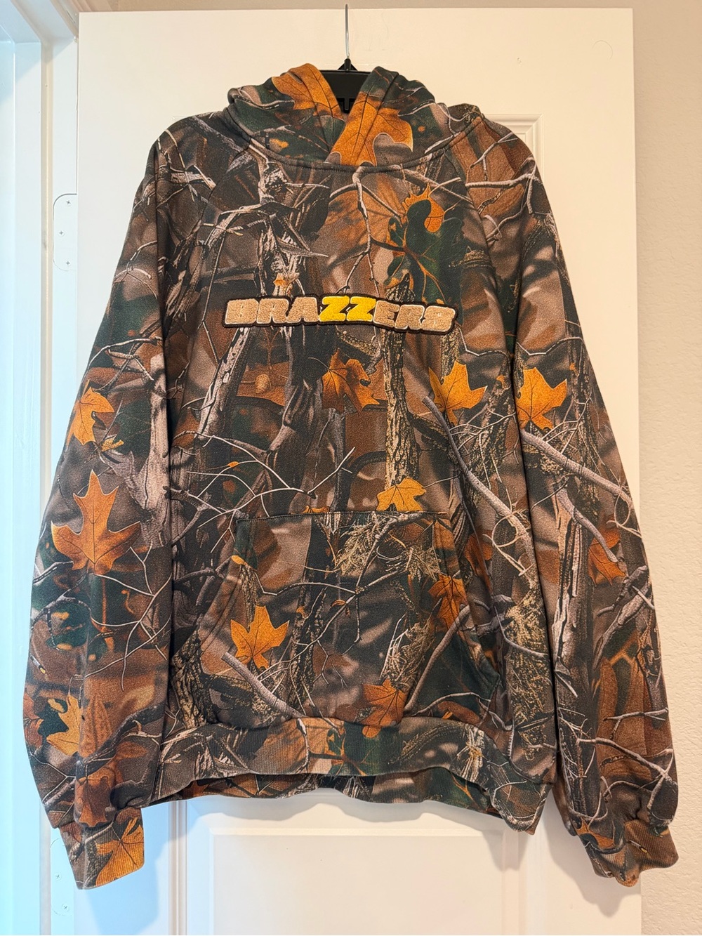 Brazzers Camo Realtree Style Hoodie Unisex Medium Embroidered Logo Streetwear